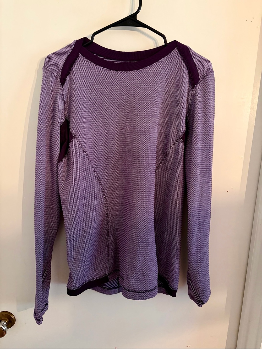 lululemon woman’s athletica Purple Long Sleeve Striped Performance Top